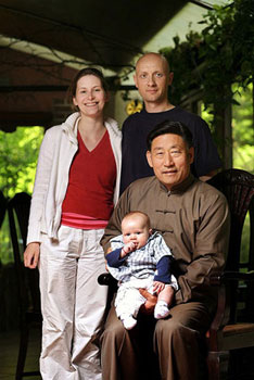 Marek Balinski z żoną i mistrzem Chen Xiaowang